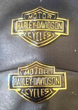 HARLEY DAVIDSON GAS TANK EMBLEM IN GOLD METAL