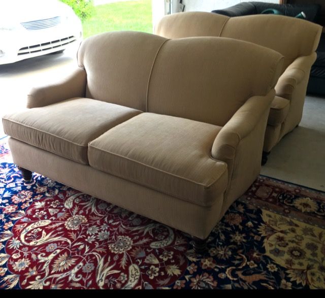 Havertys Tan Melody Loveseat