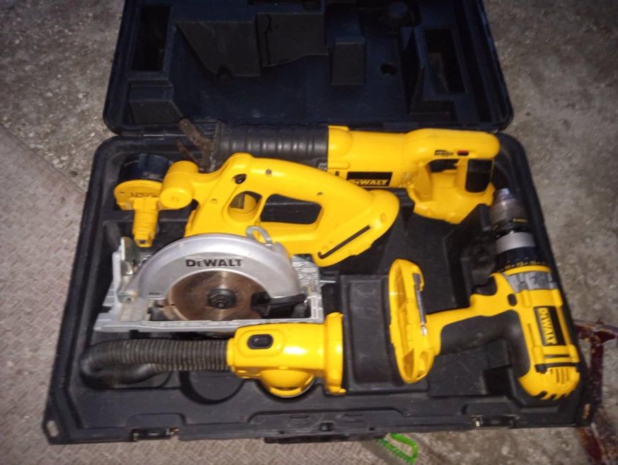 DeWalt 18v Tool Set