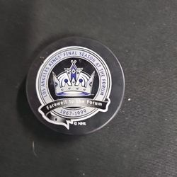 1967-1999 Kings Hockey Puck Farwell Forum Gretzky