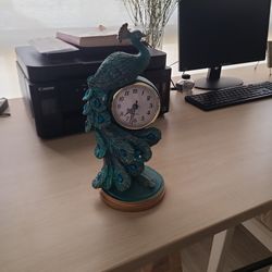 Animal Clock (Peacock)
