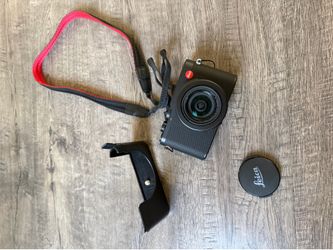 Leica D-Lux 8 (Black)
