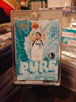 Luka Dončić NBA Hoops Pure Players Card