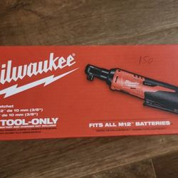 Milwaukee Electric Ratchet 3/8 