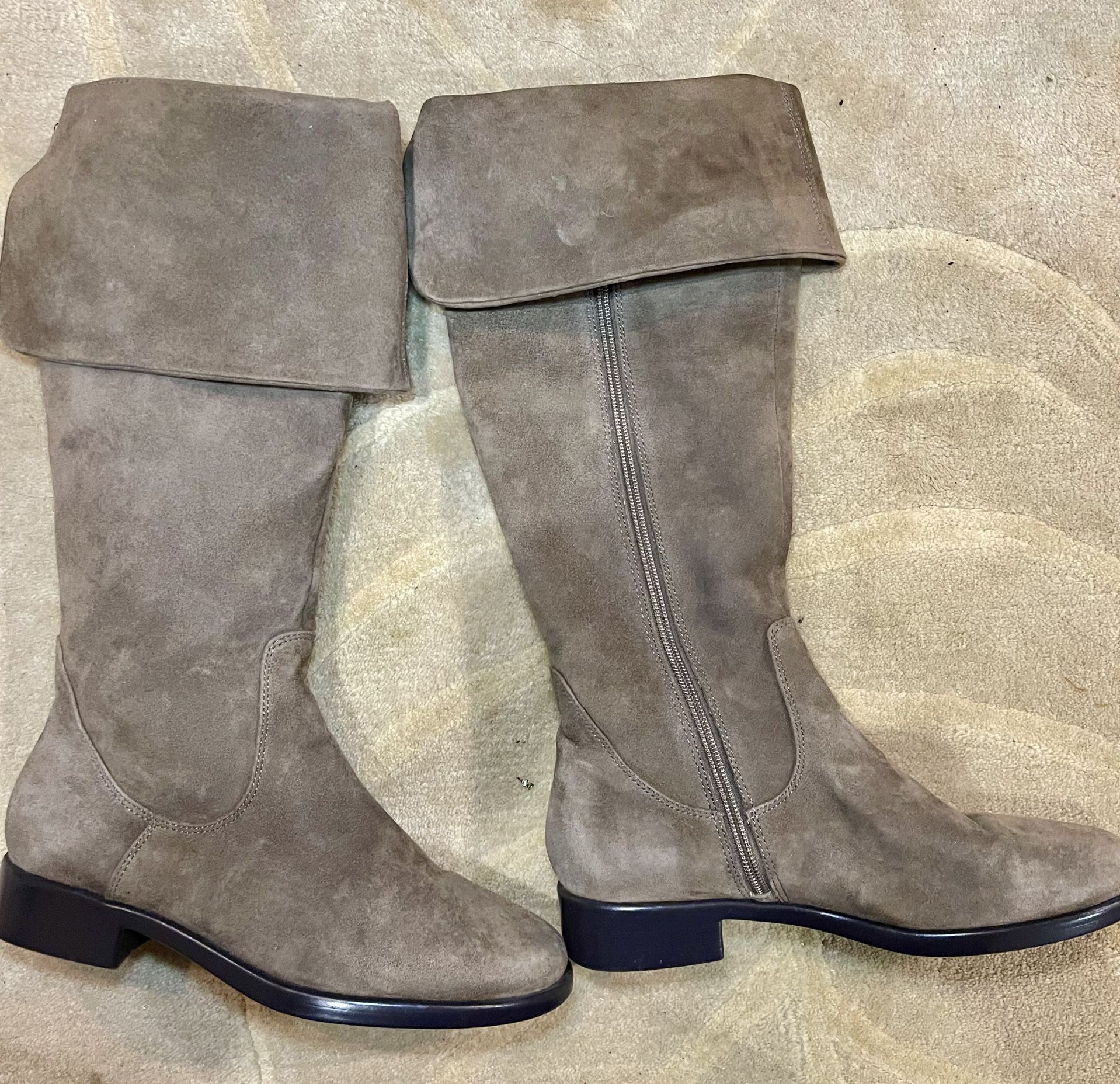 Aerrosle Frye Khaki Suede boots Size 7