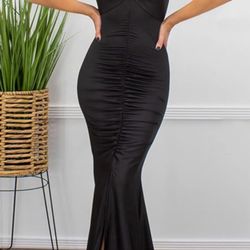 XL. Size Dress Black Rushed