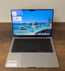 14" MacBook Pro M1 Pro 10 Core*1TB SSD*16GB RAM