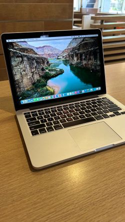 Apple MacBook Pro 13” Retina i5/8GB/256GB SSD $180