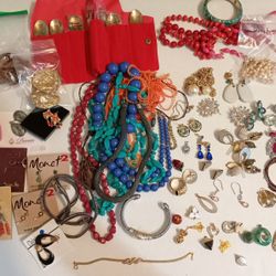 Jewelry Vintage Modern 