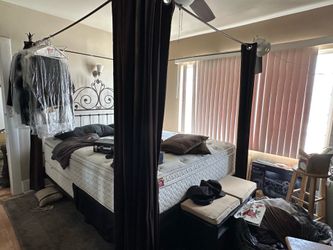 Nice queen size bed in great condition and it’s only $150