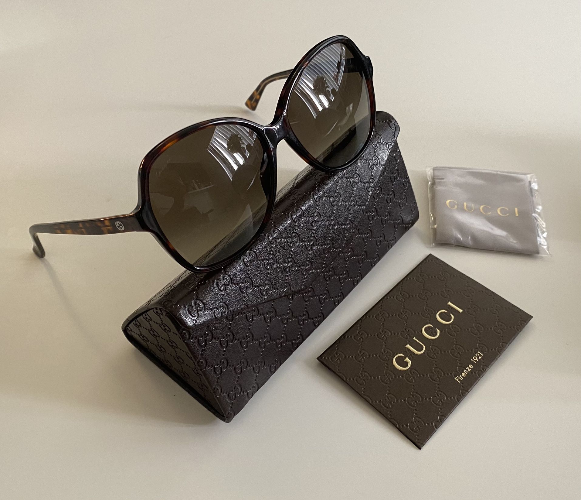 Gucci Sunglasses