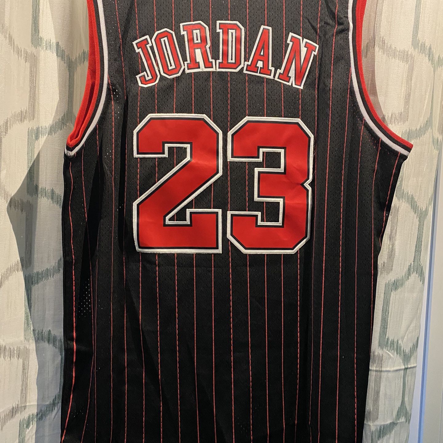Michael Jordan Jersey Black/Red flight 8403