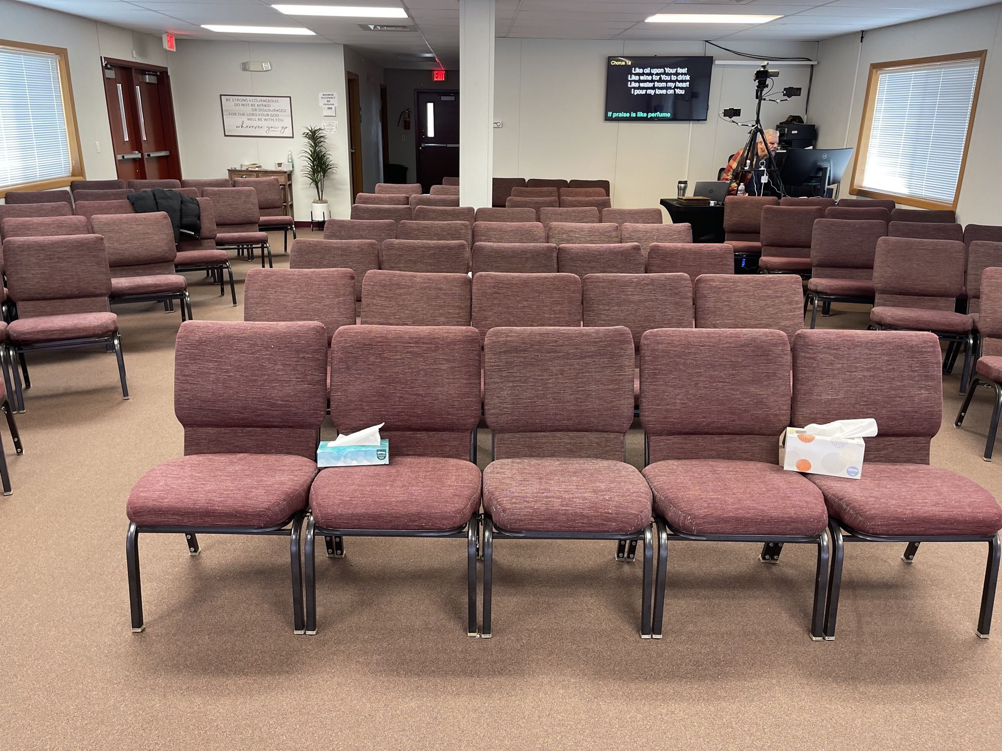 21” Cushioned Chairs Conference Or Church Chairs