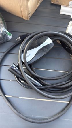 Segura charger for Tesla