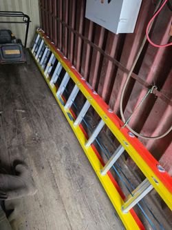 Escalera werner glidesafe