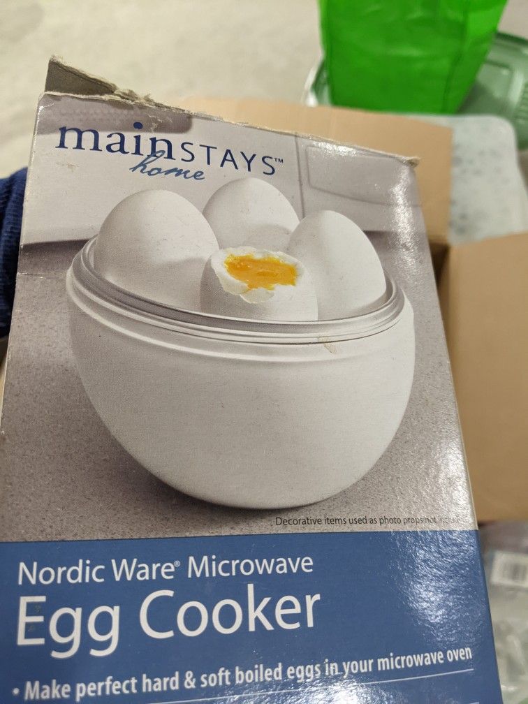 Microwave Egg Cooker