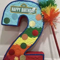 Elmo Number 2 Piñata 