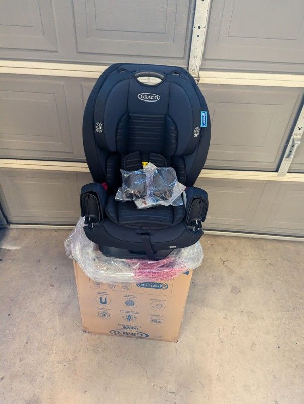 Brand New Graco TriRide 3-in-1 Reclining Car Seat, Clybourne
