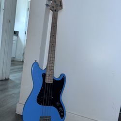 Squier electric bass 