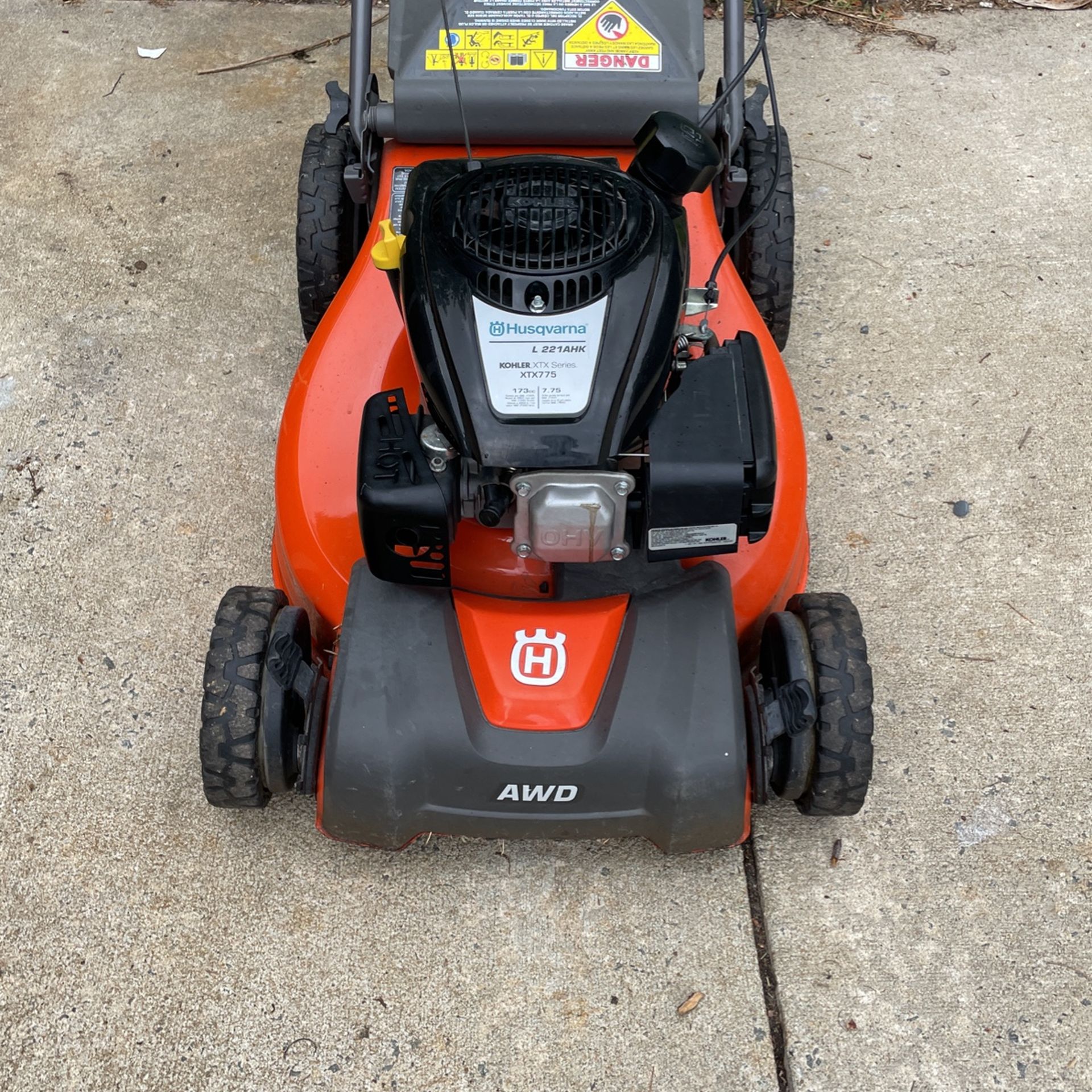 Husqvarna L221AHK All Wheel Drive Mower for Sale in New Bern, NC OfferUp