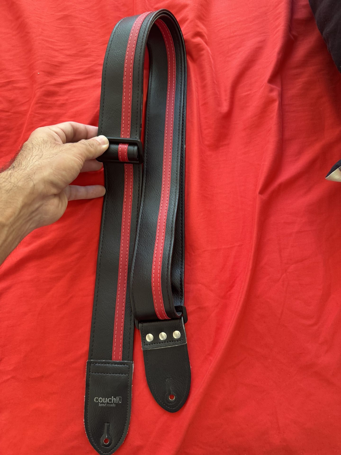 Couch Guitar Strap, Black & Red