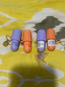 4 B&BW lip oils new