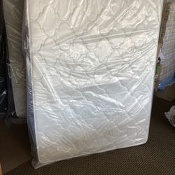 Brand New Queen Size Plush Mattress 