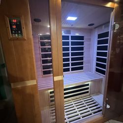 4 Person Dynamic Bergamo EMF Infrared Sauna