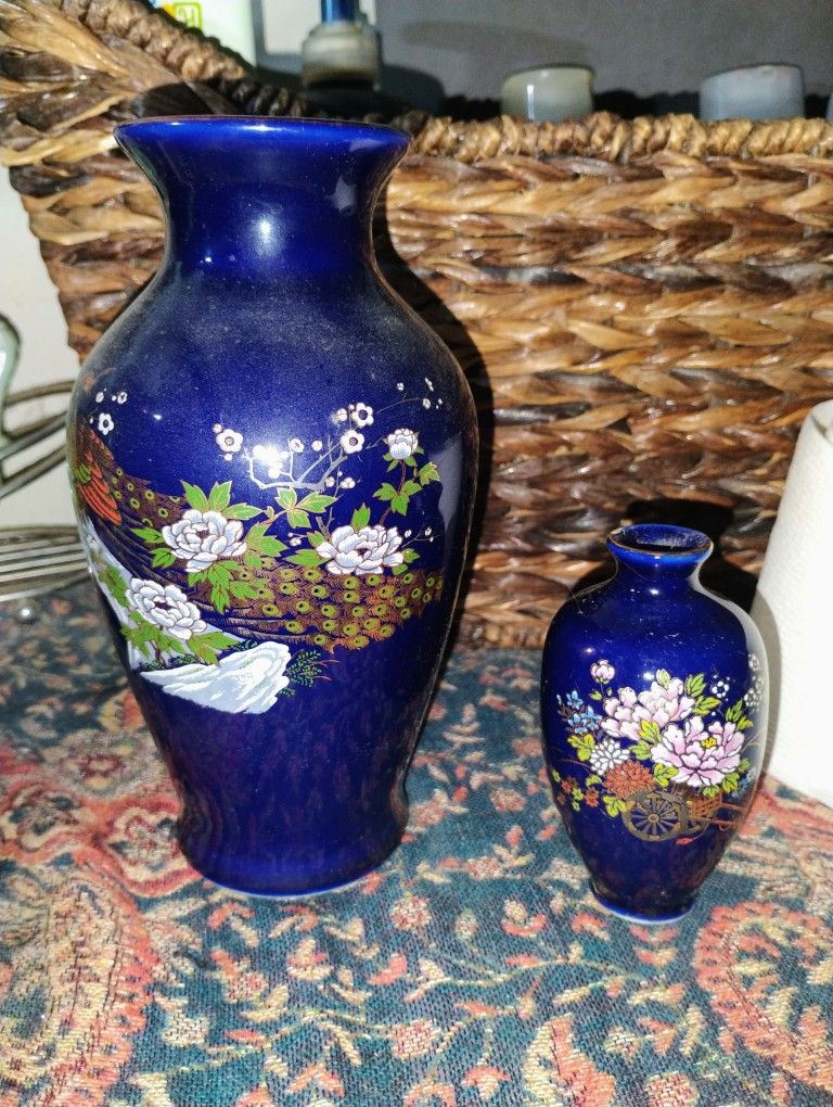 Antique Vintage Blue Japanese Peacock Vase