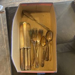 Silverware Set