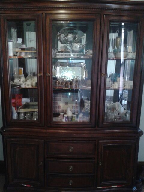 Display cabinet
