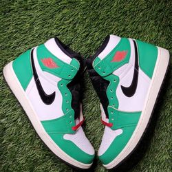 Jordan 1 Lucky Green Size 9.5 Men
