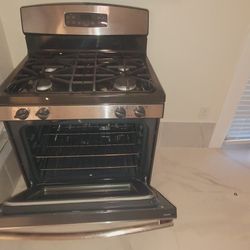 Brand New Gas Stove 