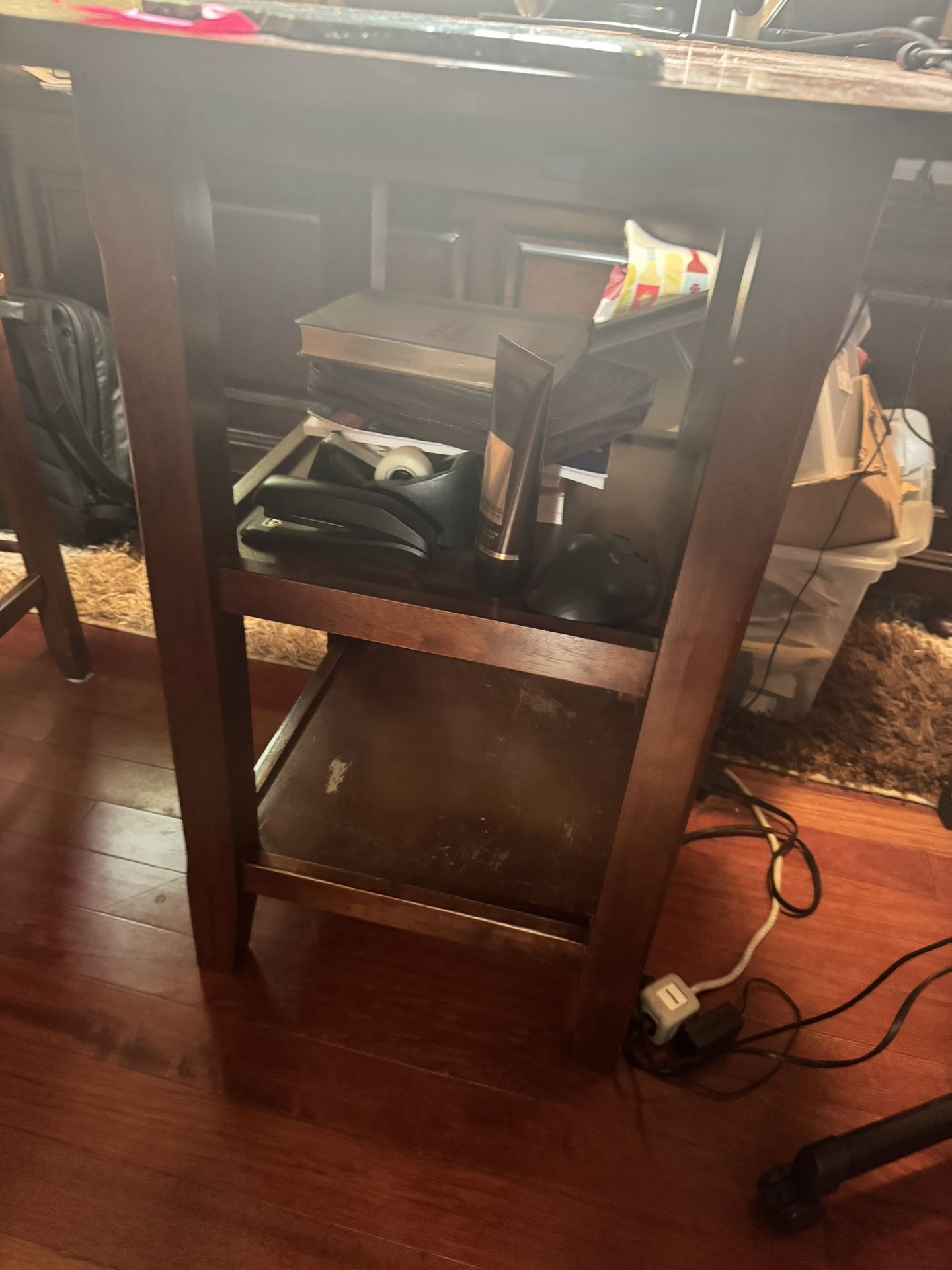 Table & 2 Chairs