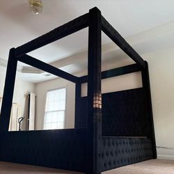 😍🔊Brand new upholstered black king & queen size canopy platform bed frame W/ BT speakers & Charging ports in headboard - opt mattress • Pay after de