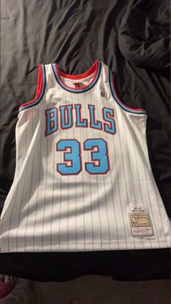 Scottie pippen jersey