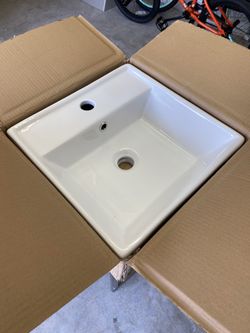 Two (2) brand new, never used Vinova sinks
