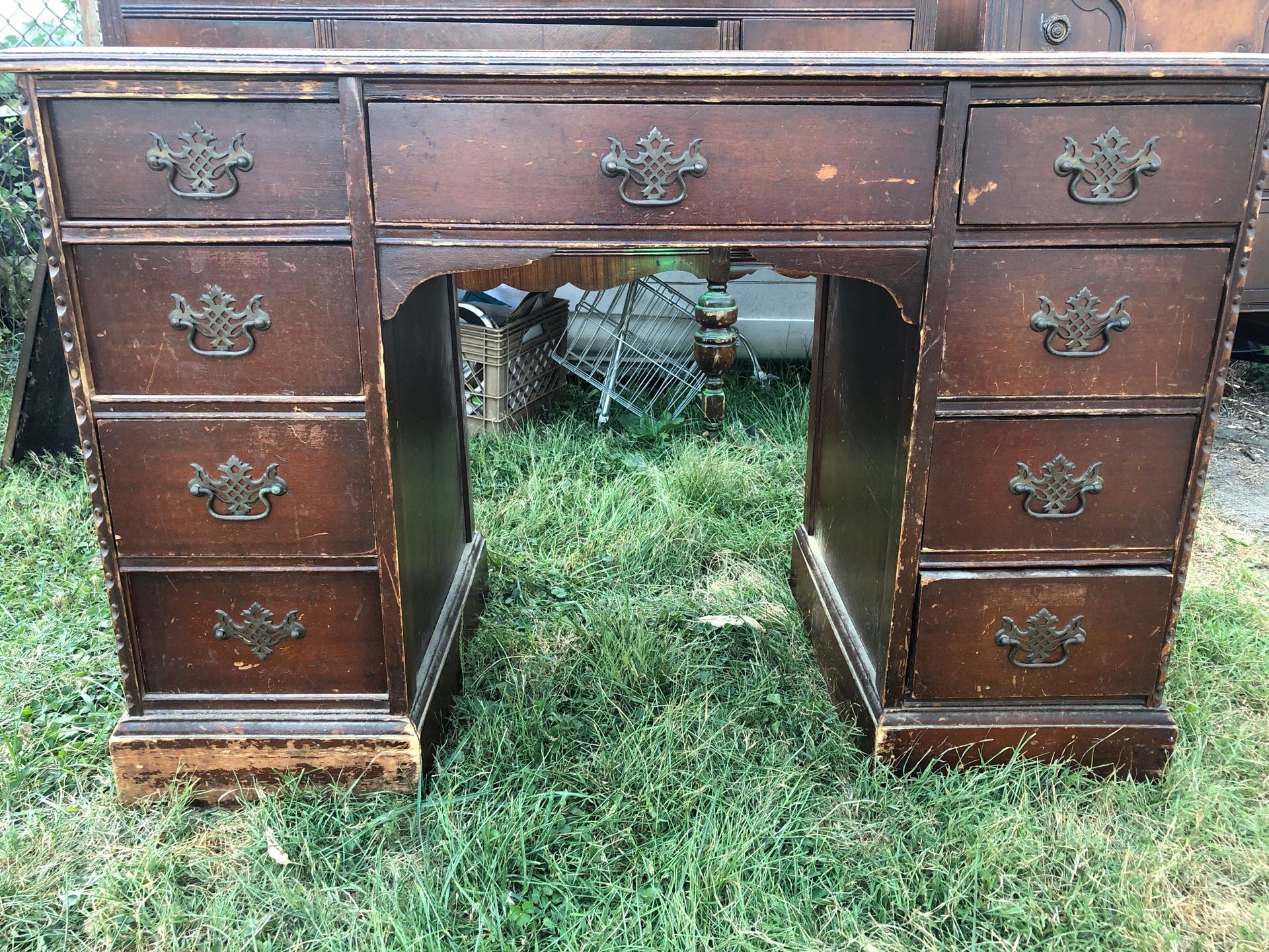 Antique Handcrafted American Wooden Furniture