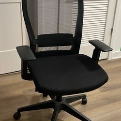 Office Chair from Autonomous