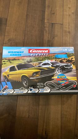 Carrera Go Highway Chase Slot Car Racing Set