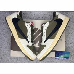 Jordan 1 Low Travis Scott Medium Olive 10.5 Men