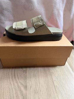 Ugg zayne slide
