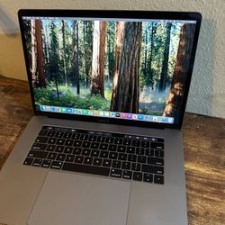 Fast powerful upgraded 15.4inch retina i7 16gb 512gb SSD dual GPU Touch Bar macbook pro 2016