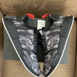 Adidas NMD R1 NYC 