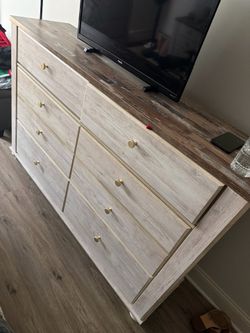 Bedroom Dressers