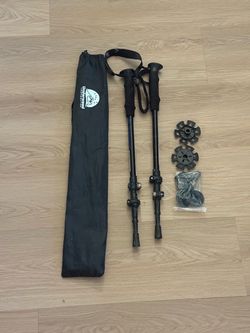 Collapsible hiking poles
