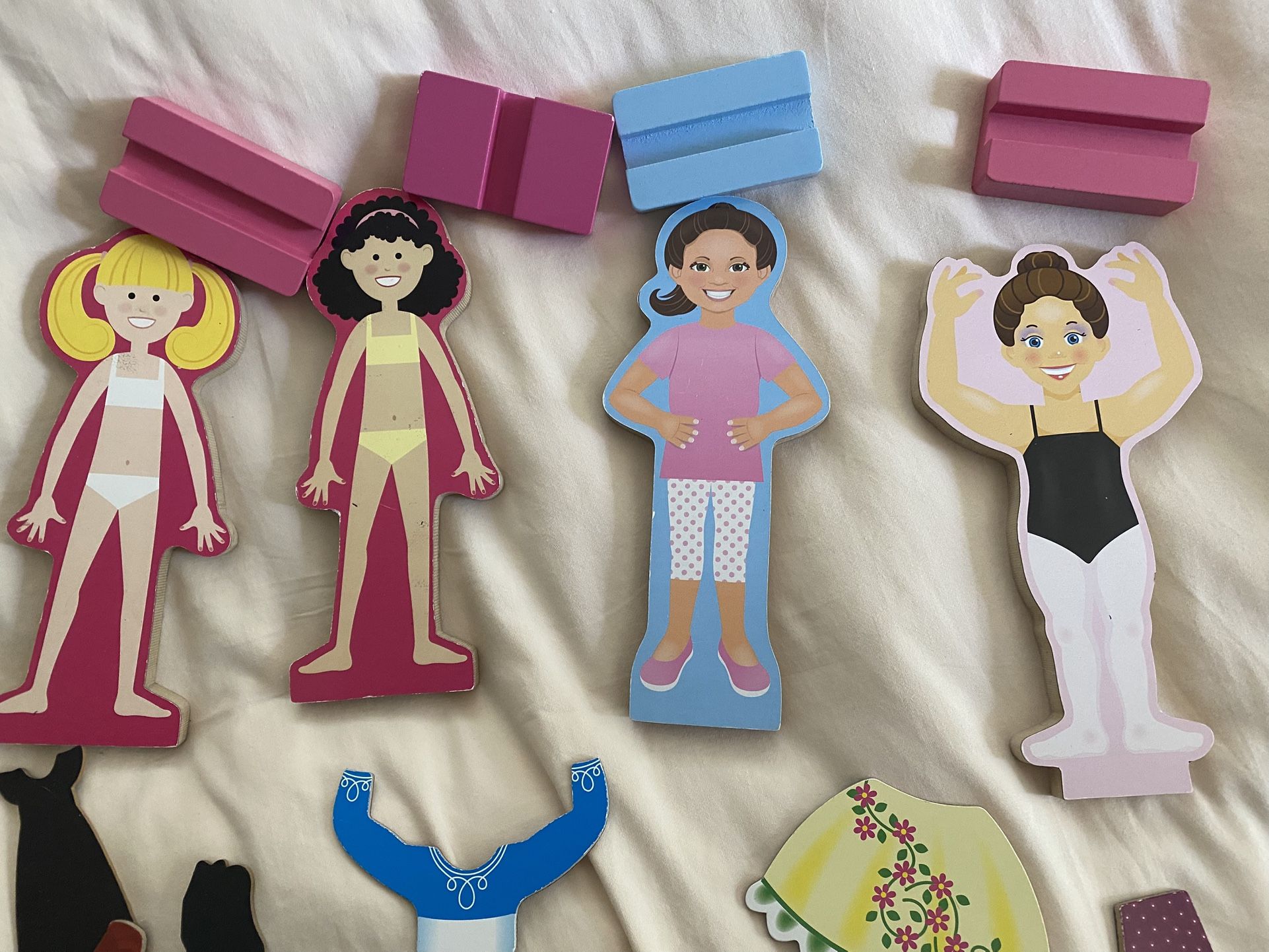 Magnetic Dolls
