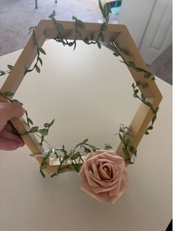 Small Gold Bobo Hexagonal Table Decor for Weddings/Events