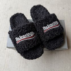 Balenciaga Slides / Slippers Size 5 Men’s Or 6 Women’s