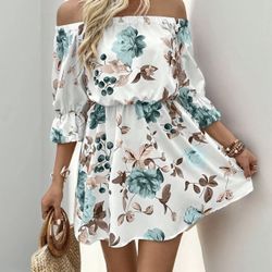 NEW GORGEOUS FLORAL DRESS